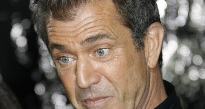 Nekadašnji zavodnik danas izgleda potpuno drugačije: Osijedeli Mel Gibson čeka deveto dijete