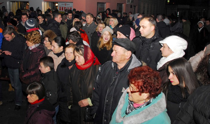 Građani na Tuzlanskoj kapiji protestovali protiv puštanja Novaka Đukića na slobodu/ Foto: AA