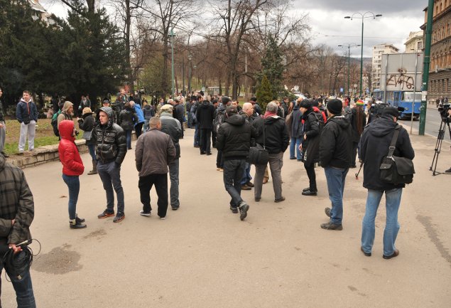 protesti ispred Predsjedništva BiH /Foto: AA