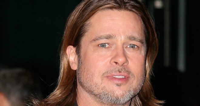 Mislite da ga je sram? Izenadit će vas šta je Brad Pitt radio u '80-ima