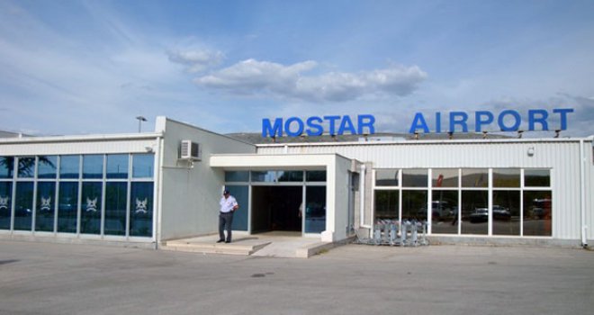 Šta će Mostaru aerodrom?! Pogledajte koliko je putnika primio u novembru, prebroje se na prste jedne ruke!    