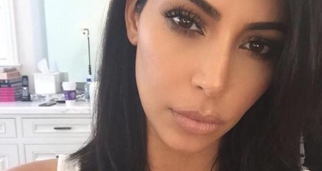 Ne prestaje skandalizirati: Kim Kardashian se ponovo skinula do posljednje krpice