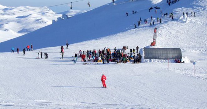 Na Jahorini uhapšen jedan od vođa škaljarskog klana, specijalci razoružali njegove tjelohranitelje