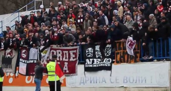 Nakon sramnih uvreda sa tribina, oglasili se iz FK Sarajevo: Raščistit ćemo rasizam i diskriminaciju među našim navijačima!