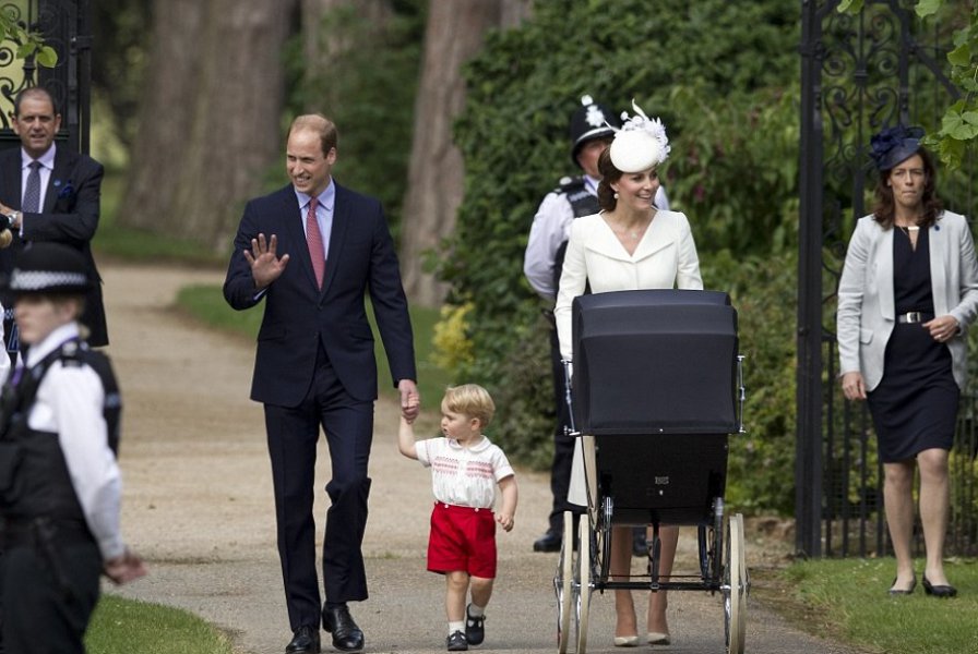 kate-middleton-princ-william-princeza-charlotte-krstenje