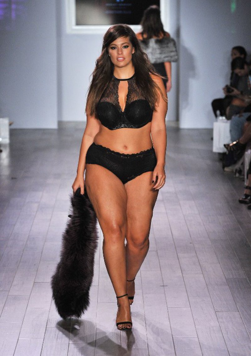 ashley-graham-plus-size-manekenka