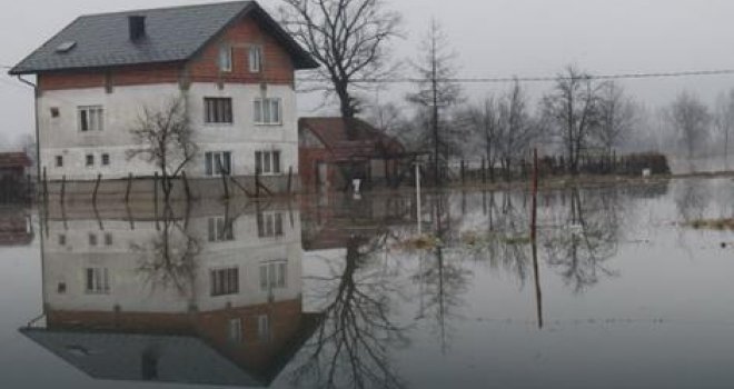 Vodostaj Save u porastu, Spreča se izlila u Gračanici i Doboj-Istoku