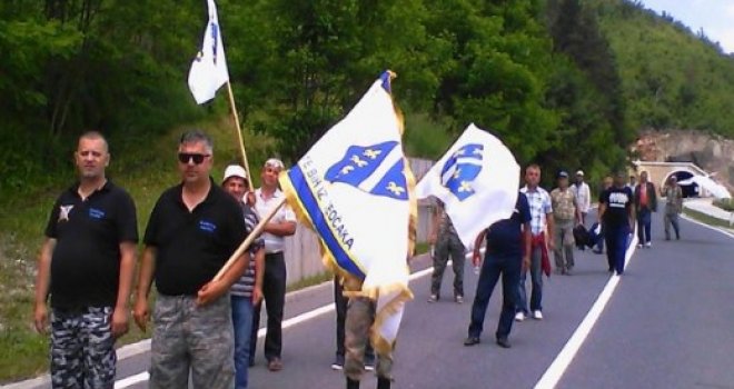 Oko 3.000 boraca dolazi pred Vladu FBiH: Halalili smo se sa porodicama, kućama se ne vraćamo bez rješenja!