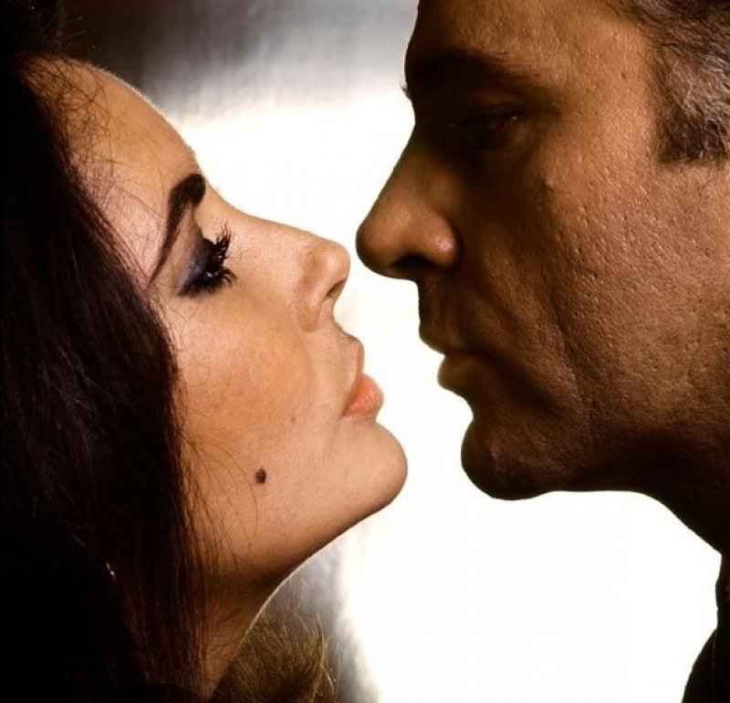 elizabeth-taylor-richard-burton3