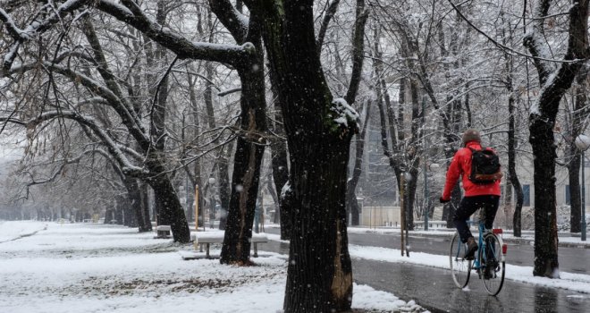 Šokantna promjena vremena: Nakon sunčanog septembra, snijeg stiže u BiH, a temperature...