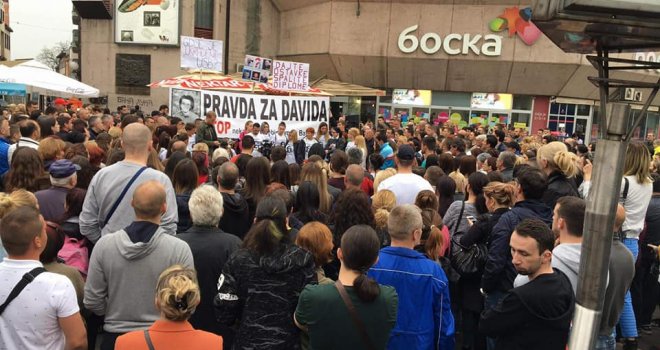 Davidov otac poručio: Gospodo, neko će morati otići - ili vi ili mi! Treba nam je istina, a ne asfaltiranje puteva!