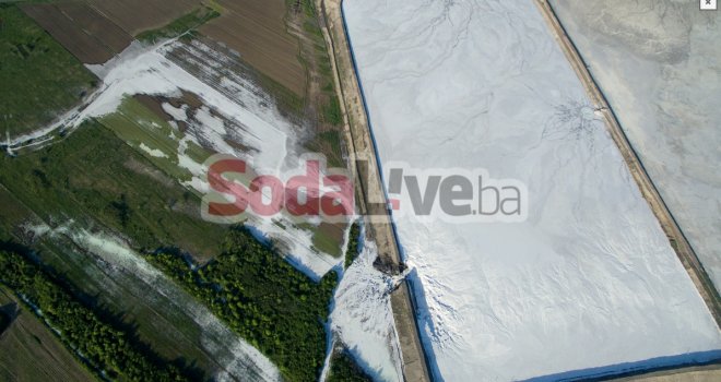 Velike količine 'Bijelog mora' se izlile u rijeku Spreču, otrovna materija bi mogla doći i do Save!