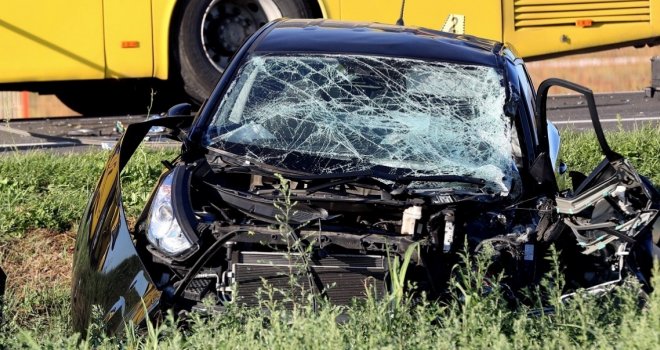 U najvećoj opasnosti su suvozači u automobilima, a u autobusima i avionima izbjegavajte...