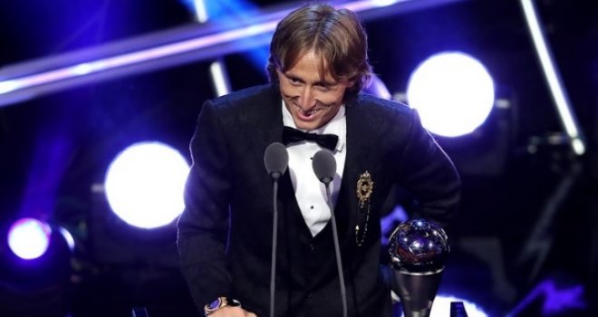 Luka Modrić proglašen za najboljeg fudbalera svijeta: 'Ovo nije samo moj trofej, već i mojih suigrača i moje obitelji'