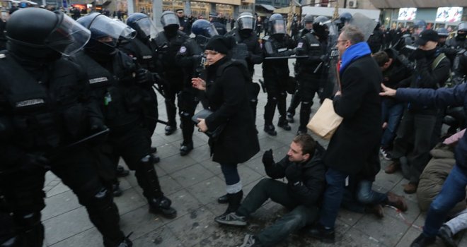 Transparency International BiH podnio tužbu protiv MUP-a RS: Policijska brutalnost mora biti sankcionisana!