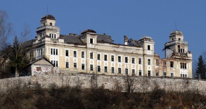 Nacionalni spomenik Kasarna Jajce oštećen više od 80 posto