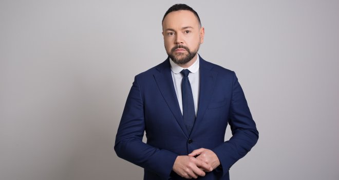 Aleksandar Hršum je novi voditelj Dnevnika Nove BH