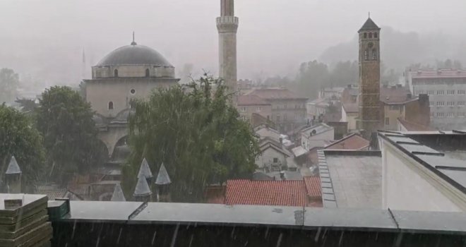 Upaljen žuti meteoalarm, stiže nam grmljavinsko nevrijeme