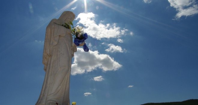 Delta soj koronavirusa stigao i u BiH, donijela ga žena koja je došla u Međugorje! Zaražene dvije osobe...