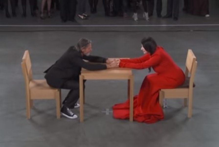 marina-abramovic-i-ulaj