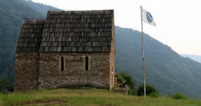 Narodno okupljanje u Bobovcu povodom Dana državnosti BiH: Među glavnim gostima premijer FBiH Fadil Novalić 