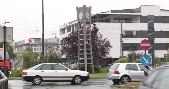 'Kakav apsurd! U kružni tok postavljamo satove, fontane, panoe': Šta bh. stručnjaci kažu o projektovanju puteva