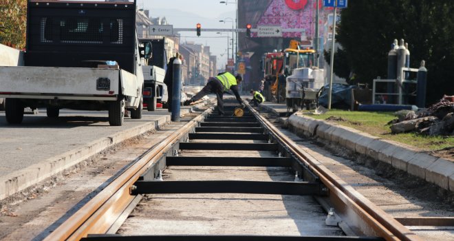 Očekujte haos: Zatvaraju raskrsnicu na Marijin Dvoru, biciklistima zabranjena vožnja dijelom Vilsonovog šetališta