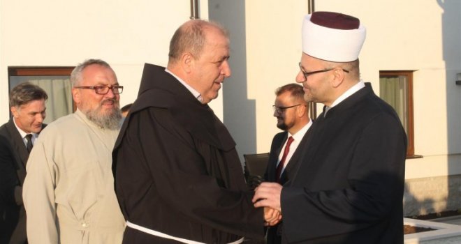 Na bajramski prijem kod mostarskog muftije došli svi - predstavnici svih vjerskih zajednica, diplomate, biznismeni...