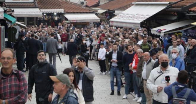 Erdogan na Baščaršiji dočekan aplauzom: Građanii uzvikivali 'Turska, Turska'