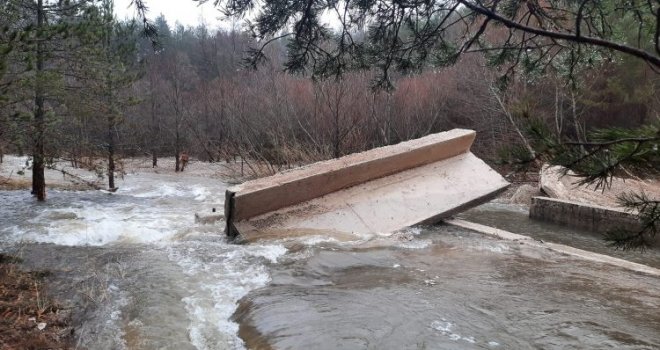 Pukla brana na jezeru kod Bosanskog Grahova