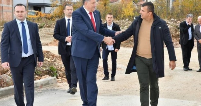 Dodik često viđan u društvu sa osuđenikom koji je preksinoć upucao čovjeka: U kakvoj su vezu lider SNSD-a i Aca Makedonac?