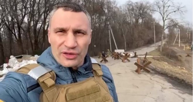 Evo kako je Vitaliy Klitchko čestitao 8. mart ženama u ukrajinskoj vojsci