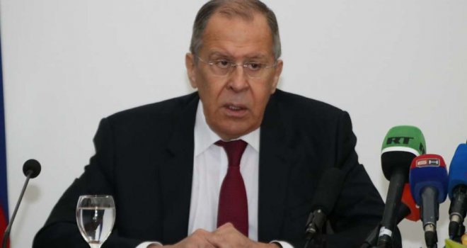 Lavrov krenuo u Peking, na pola puta njegov avion se okrenuo i vratio u Moskvu