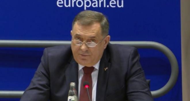 Dodik po starom: BiH nema visokog predstavnika, Komšić je uzurpator, država je nedovršena i nestabilna...