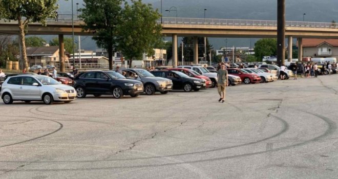 Protestno okupljanje u Sarajevu: 'Malo ljudi se odazvalo, očito da je svima dobro'