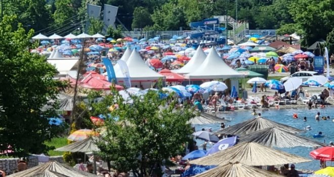 Pozadina priče da flaša kisele vode na Panonskim jezerima u Tuzli košta šest KM: O čemu se zapravo radi?