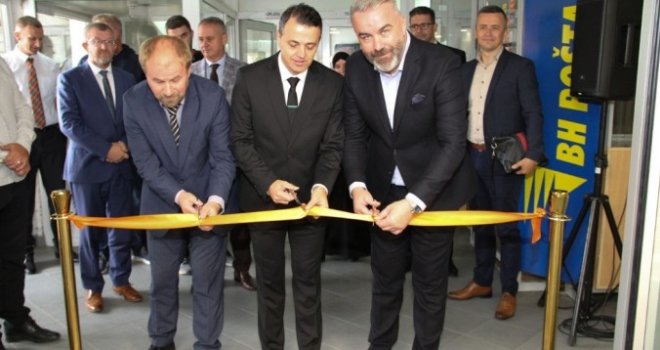 BH Telecom otvorio još šest novih modernih prodajnih mjesta širom BiH, novi centar otvoren i u Sarajevu