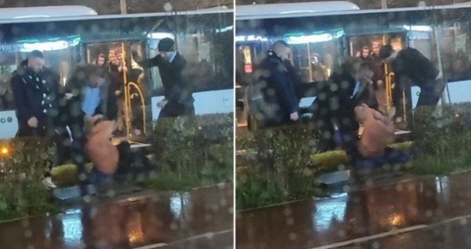 Šta kažu iz Centrotransa o jučerašnjoj tuči ispred autobusa: 'Naš vozač je morao odstraniti putnika'  