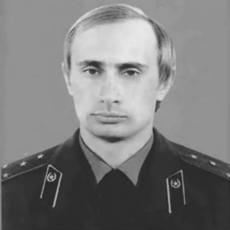 vladimir-putin-u-mladosti