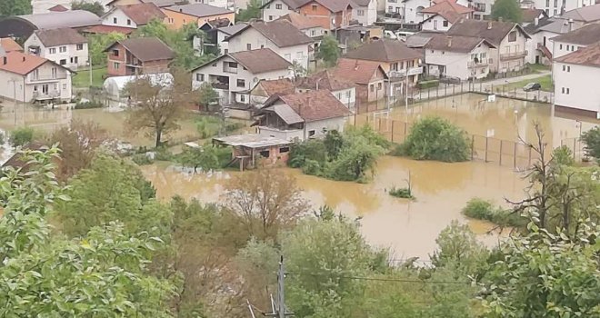 'Pomjerite gu*ove iz sarajevskih fotelja...  Ako još niste skontali - Krajina je dio BiH!'