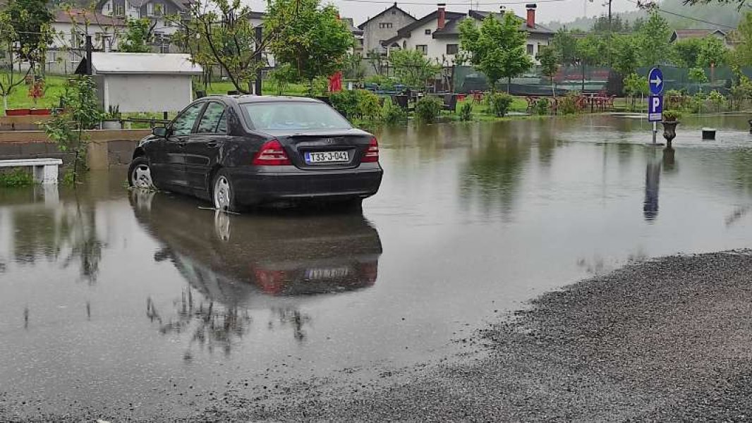 bihac-pokoj-poplava3