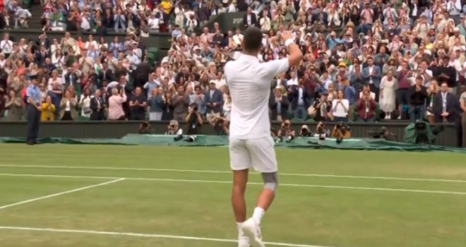 Novak Đoković plasirao se u 10. finale Wimbledona i poslao novu poruku 'hejterima'