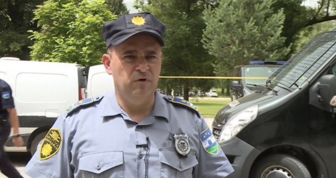 Direktor Uprave policije MUP-a USK: U trenutku masakra u školi bilo učenika