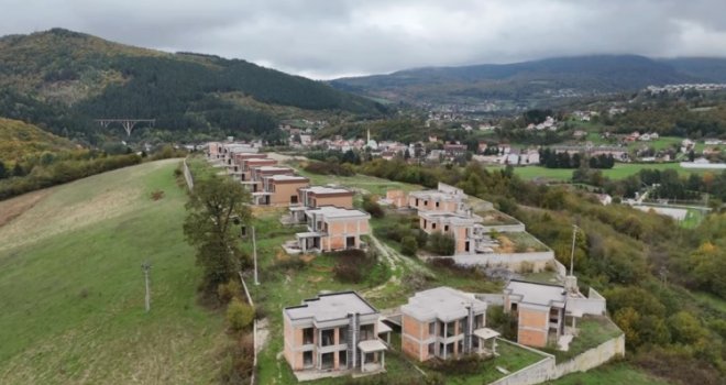 Prodaje se cijelo luksuzno naselje nadomak Sarajeva: Propala tursko-švicarska investicija Golden Hills