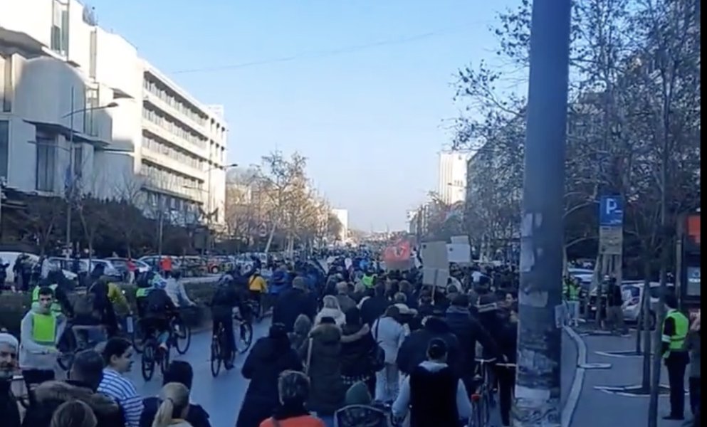 protesti-srbija-novi-sad-blokada-mostova